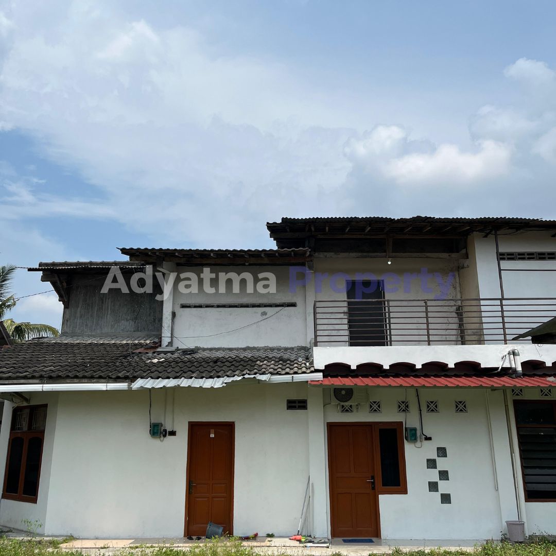 DIJUAL RUMAH DAN KOST OMSET BELASAN JUTA PERBULAN DI DEPOK SLEMAN